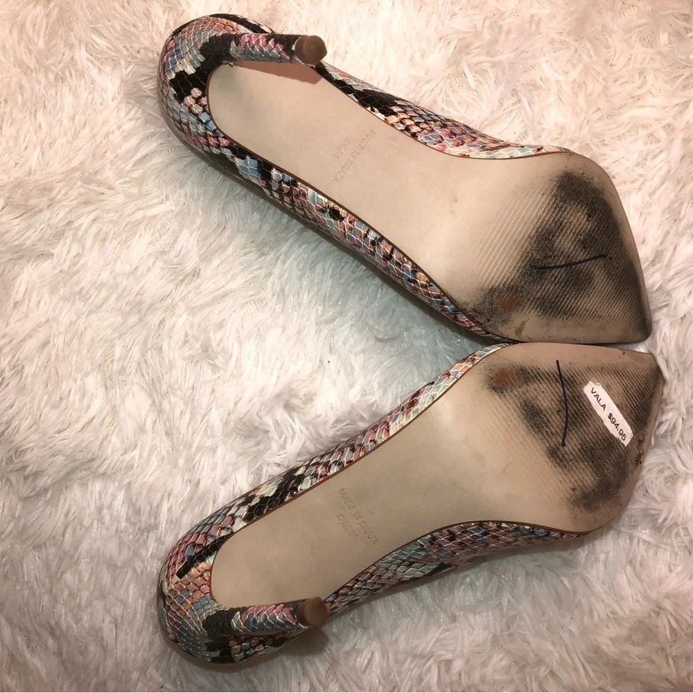 Steve Madden Pink and Black Snake Print Heels - Picture 10 of 16